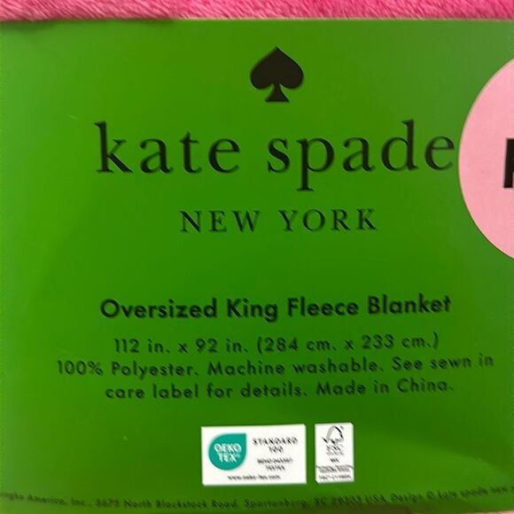 🔥Kate Spade Oversized King Fleece Blanket! - Picture 5 of 6
